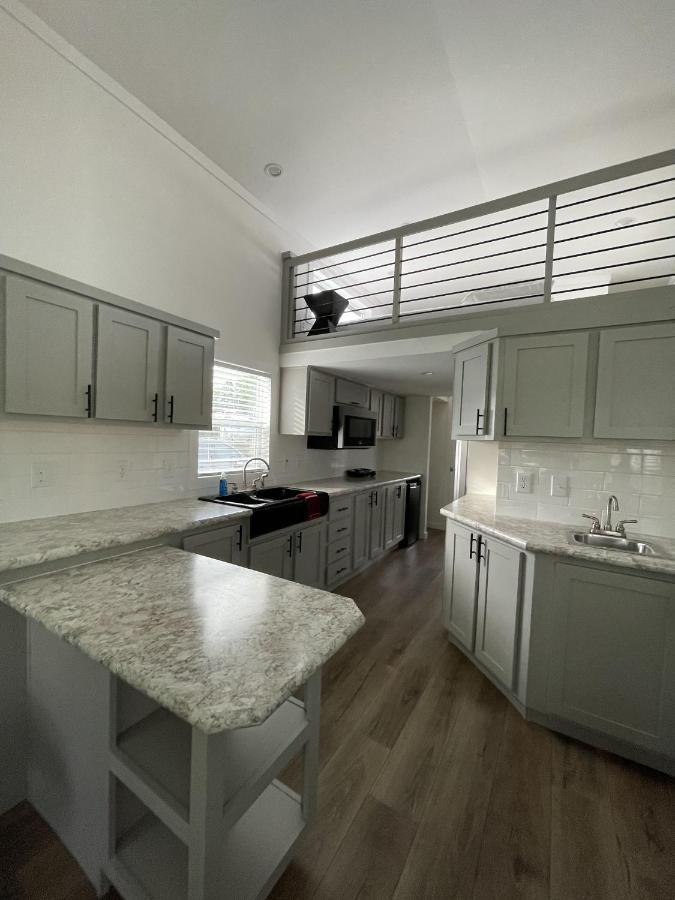 Htr Tx Hill Country Campground Kerrville Extérieur photo